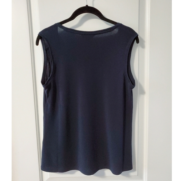 New Bus. Casual Tank Top - Picture 2 of 3